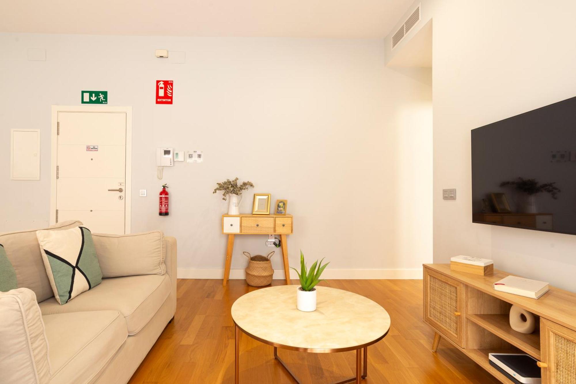 Souviron & Old Town By Ele Apartments Málaga Extérieur photo